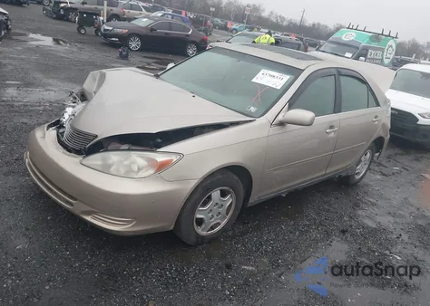 2003 Toyota Camry Le V6 from USA, damaged, VIN 4T1BF30K33U557973